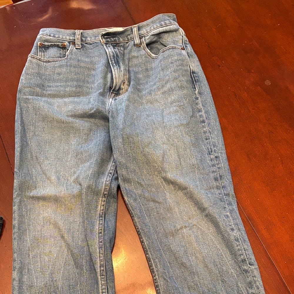 Abercrombie & Fitch Women's Straight Leg Blue Jeans